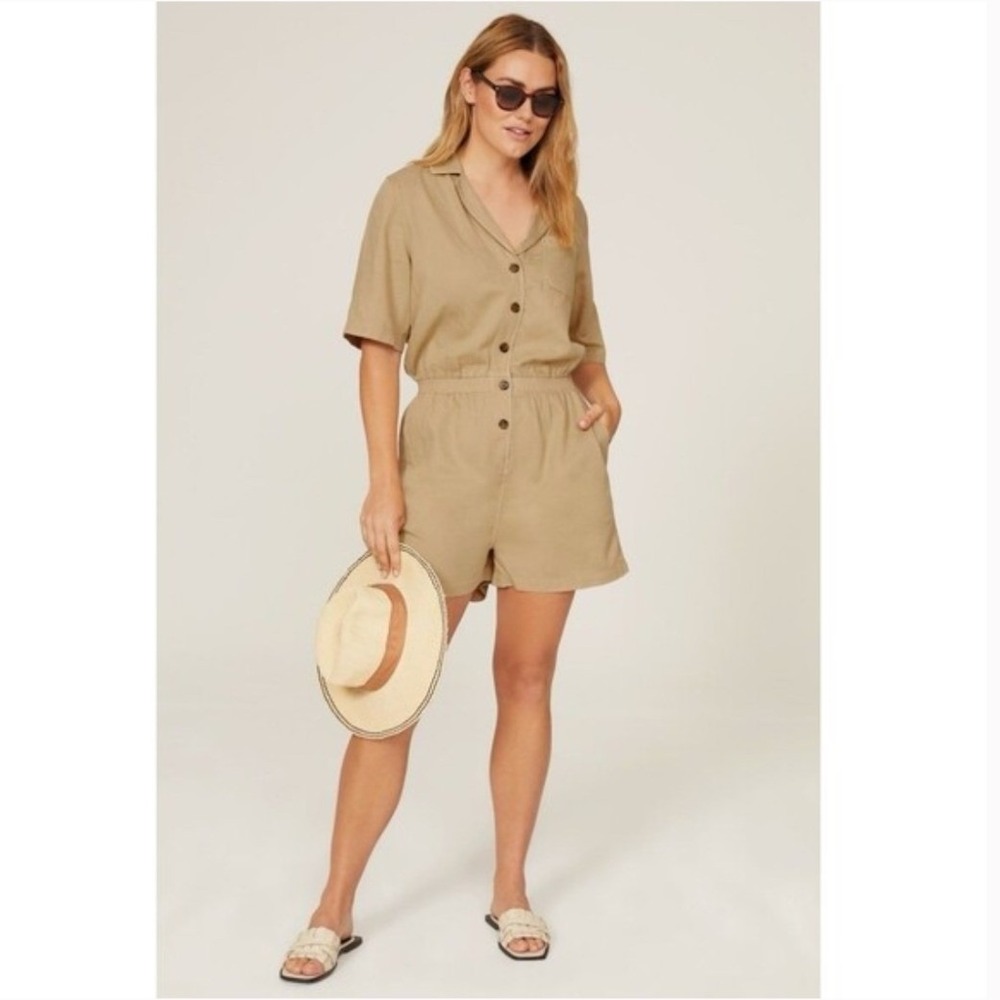 Faherty Arlie Day‎ Tan Linen Blend Button Front Short Sleeve Romper Size Small